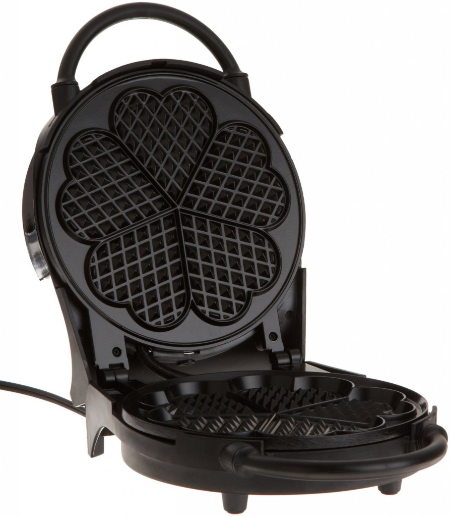 heart shaped waffle maker 2