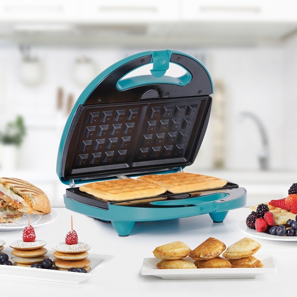 Holstein Housewares 4-in-1 Multi-Maker