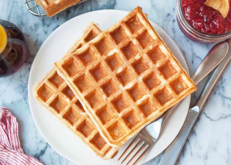 6 Best Thin Waffle Makers to Try in 2021